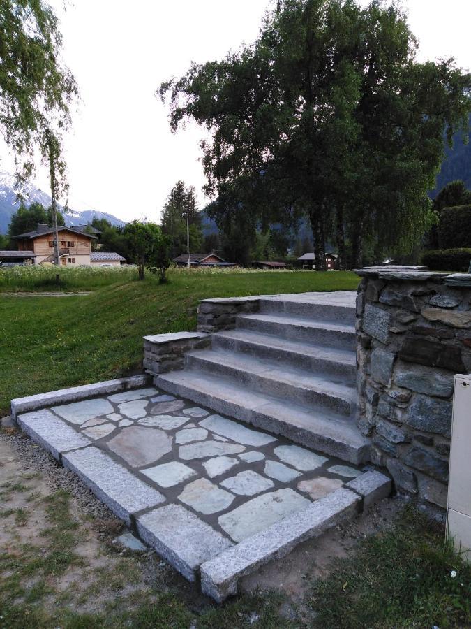 Appartement Avec Terrasse Chamonix Eksteriør billede